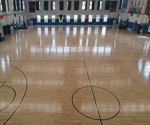 羽毛球馆运动木地板翻新