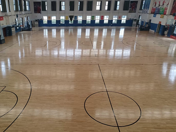 篮球馆运动木地板翻新