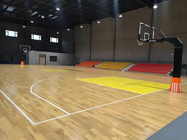 专业运动木地板翻新施工方案，让场馆重焕活力