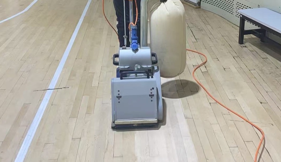 运动木地板翻新价格