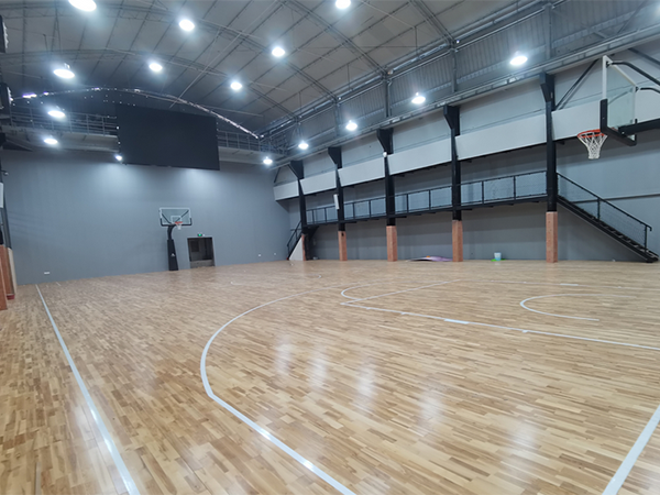 运动木地板翻新