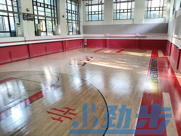 篮球馆运动木地板翻新