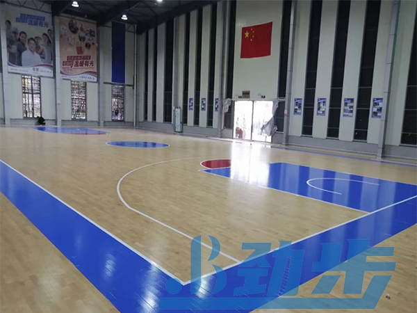 运动地板翻新多少钱？读懂改造逻辑，选对场馆提质方案
