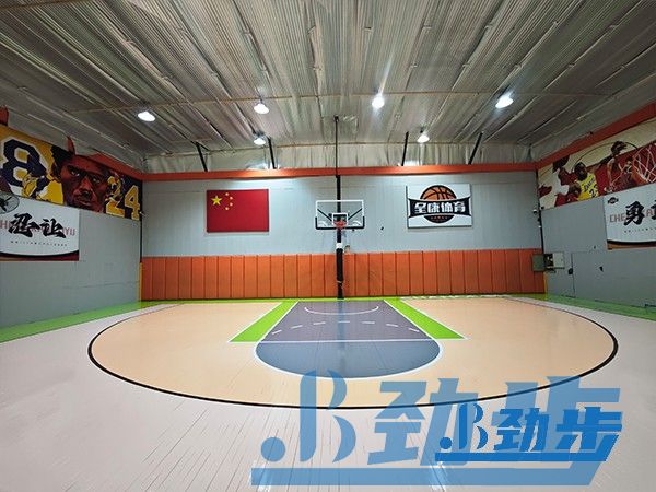 篮球馆木地板翻新